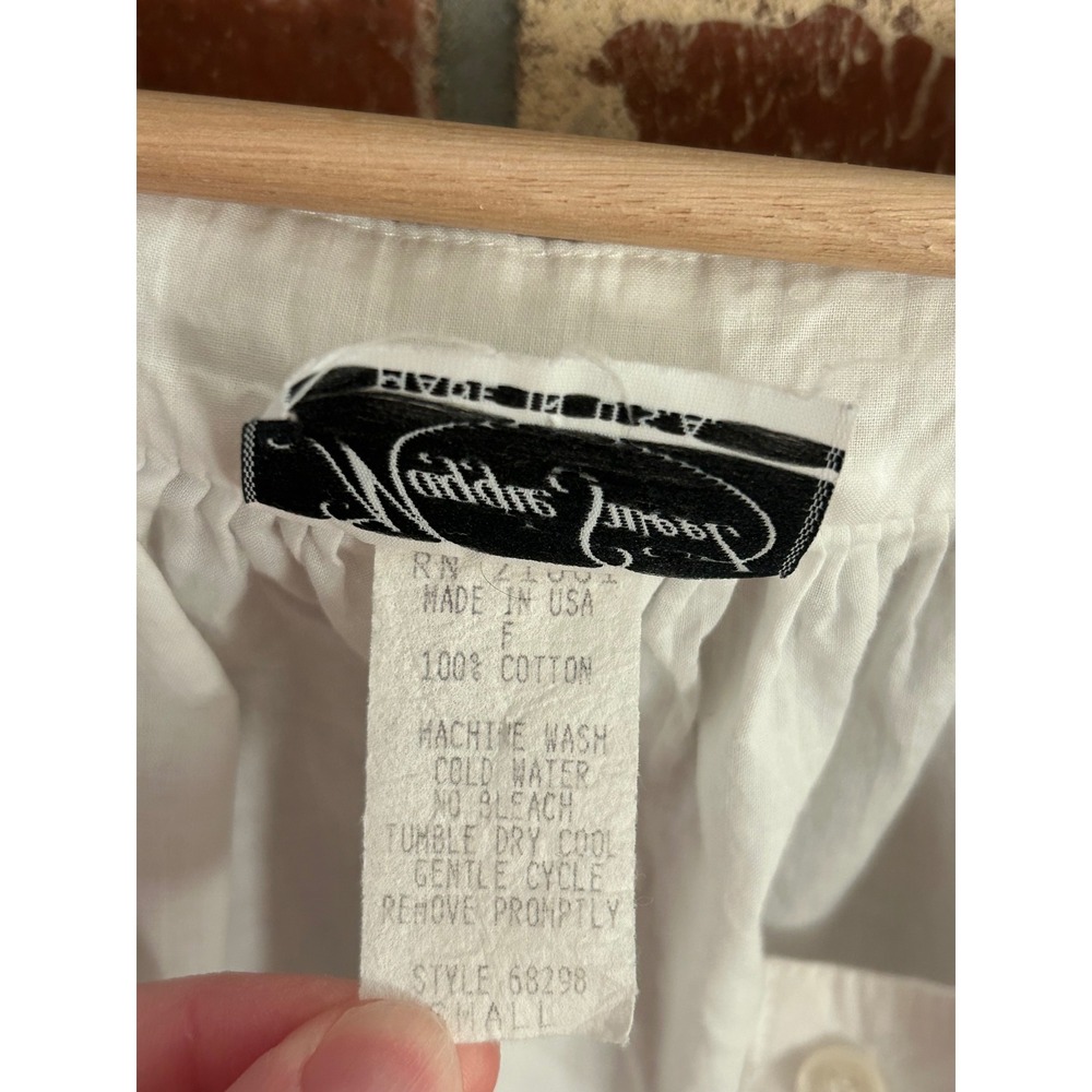 Maggie Sweet White Cotton Puff Sleeve Button Front Blouse Women's Small - Picture 4 of 4